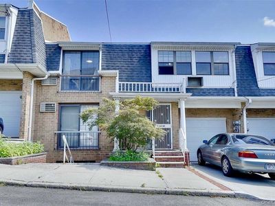 41-43 Little Neck Parkway
