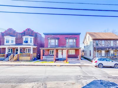 126-136 S Spring Ave