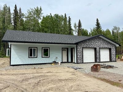 2542 Bedford Loop