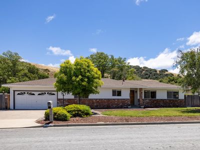 20091 Portola Dr