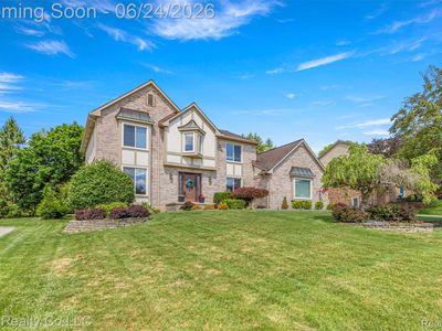 25499 Hunt Club Blvd