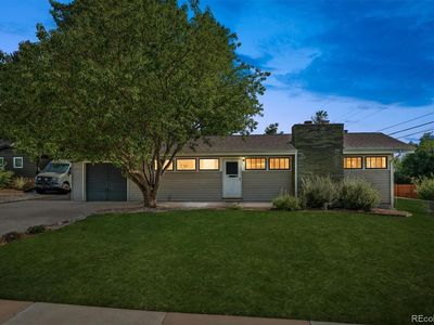 1662 W Lake Place