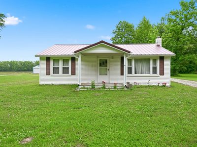 8434 N State Road 101