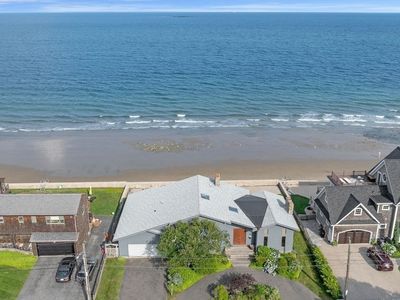 64 Blodgett Ave