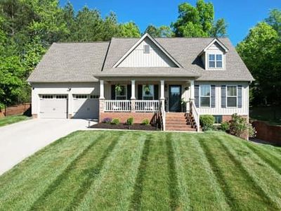 310 Silver Springs Trl NW