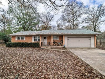 2328 S Main St
