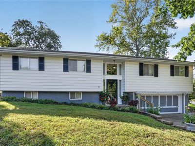 305 NW 60th Ter