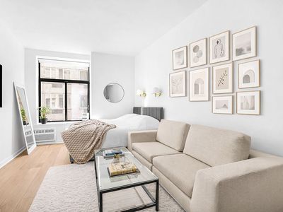 310 E 23rd St APT 4B