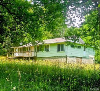 180 Walleye Ln