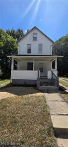 496 Rothrock Ave