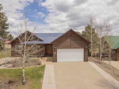 152 Saturn Drive