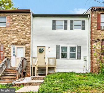 Property at 24 Rose Of Sharon Dr, Etters, PA