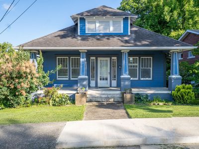 237 Sunset Ave