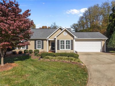 Property at 5006 Heathridge Ter, Greensboro, NC