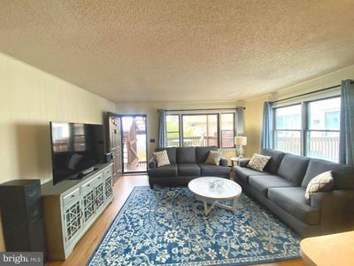 2801 Robin Dr #H02