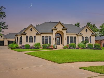 56 English Oak Ct