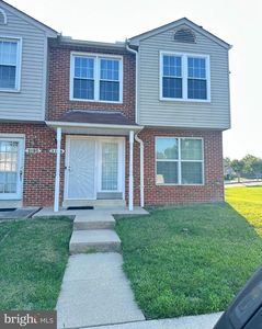 3194 Westdale Ct