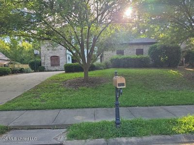 169 Saint Ives Dr