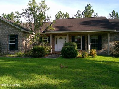 586 Corey St