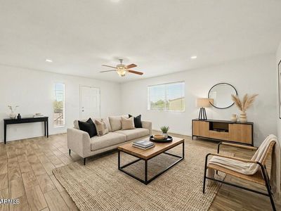 2132 W Glenrosa Avenue #81D