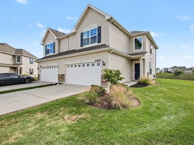 10927 Illinois Dr