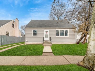 803 Jerusalem Avenue