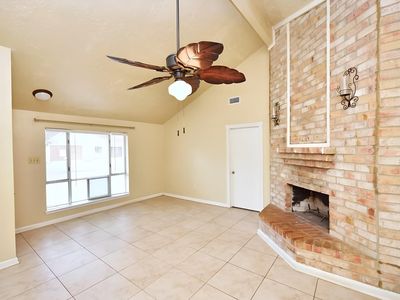 19211 Lazy Valley Dr
