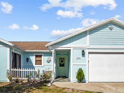 6609 Mauna Loa Blvd