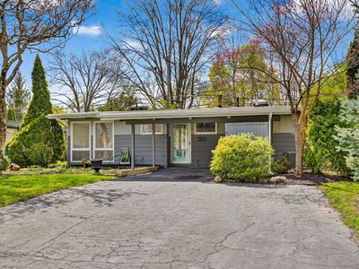 Property at 2459 Edgevale Rd, Upper Arlington, OH