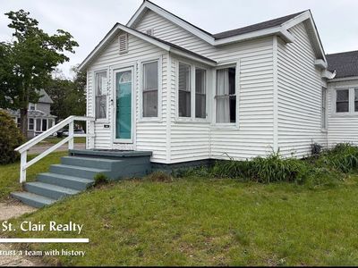 506 W Muskegon Ave