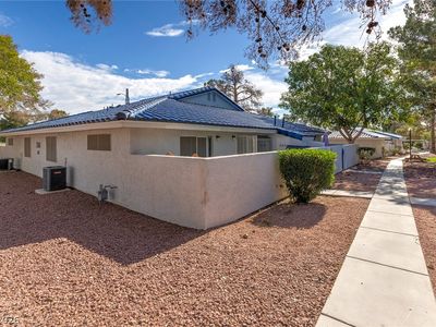 2140 Willowbury Dr Unit C
