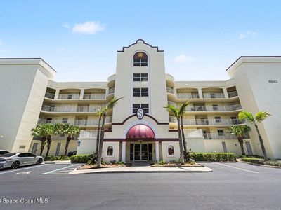 8941 Lake Dr APT 202