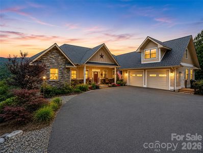930 Big Raven Ln