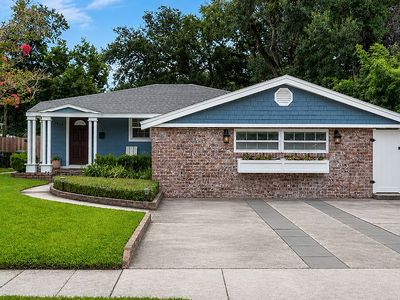 1819 Lake Sue Dr