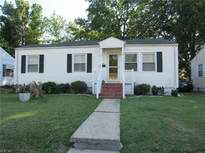 565 Ashton Ave