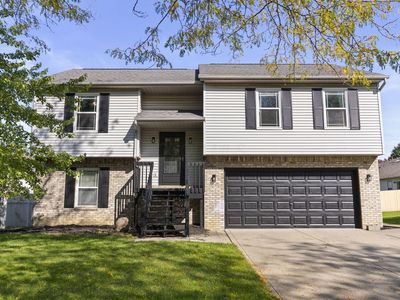 Property at 7954 Hickson Dr, Blacklick, OH