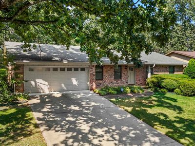 1817 War Eagle Dr