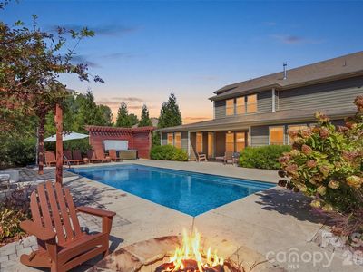 110 Kenna Ct