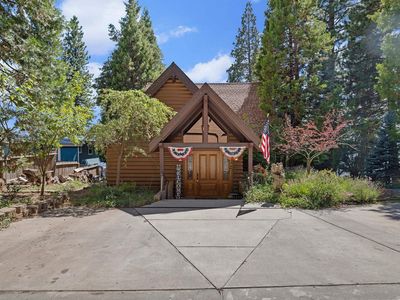 3664 Lake Almanor Dr