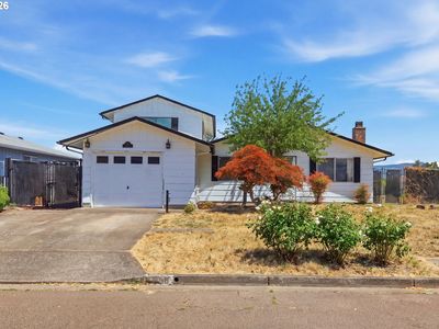 Property at 395 Park Ln, Harrisburg, OR