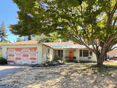 2102 Walnut Grove Ave