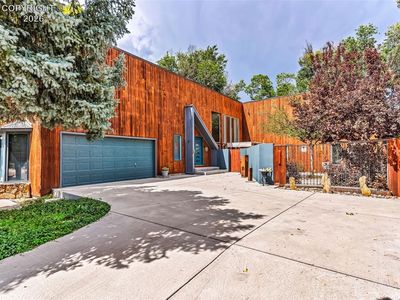 123 Circle Dr N