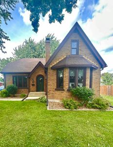 506 N Clark St