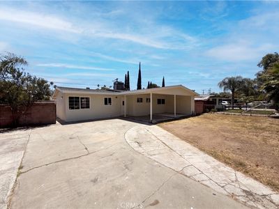 5630 Dewey Ave