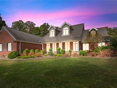 2389 Lincoln Highway Rd