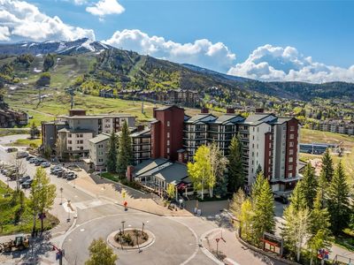1855 Ski Time Square Drive UNIT 206