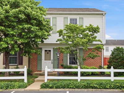 Property at 1922 Carlton Dr, Lebanon, PA