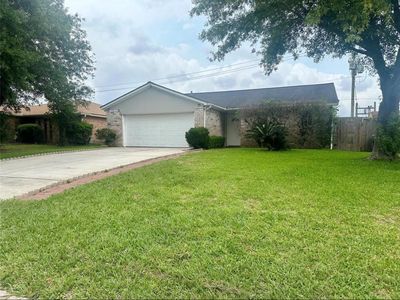 8818 Fern Valley Dr