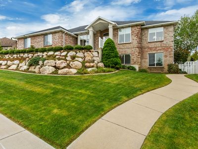 298 E North Canyon Rd