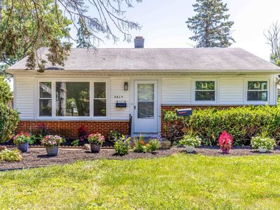 Property at 2814 Cardinal Dr, Rolling Meadows, IL